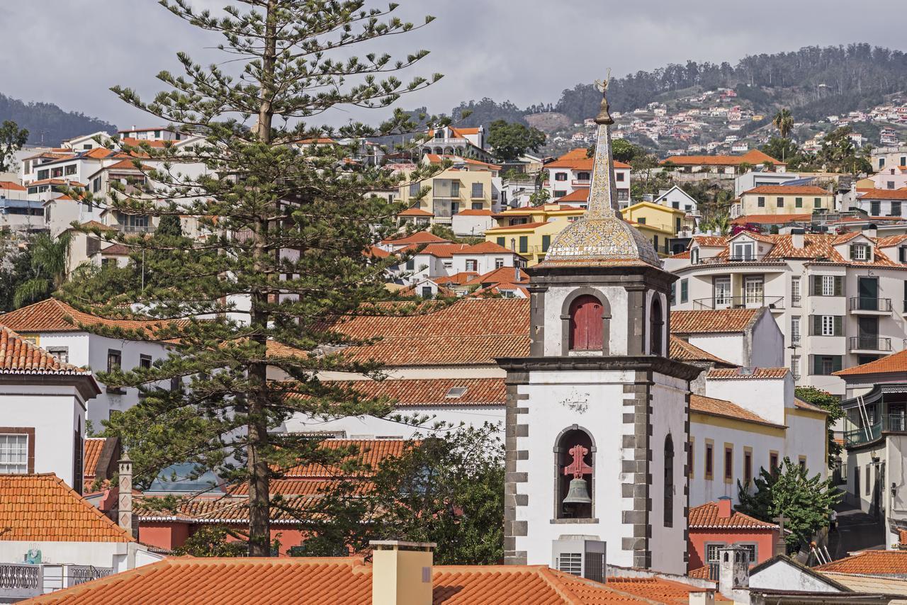 Downtown Funchal Apartments By An Island Apart Bagian luar foto